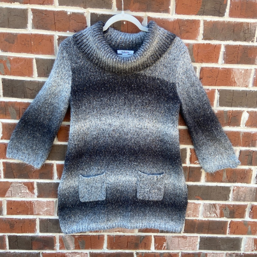 Style & co. Cowl Neck Tunic Grey Stripe Sweater with pockets size medium